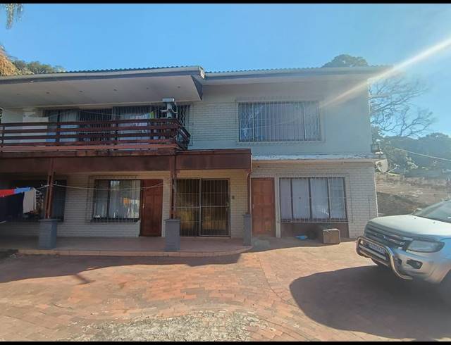 14 BEDROOM HOUSE FOR SALE IN OSLO BEACH